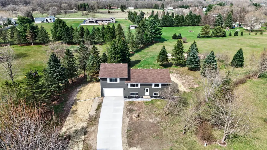 4641 Sandywood Court Se, Rochester, MN 55904 - #2