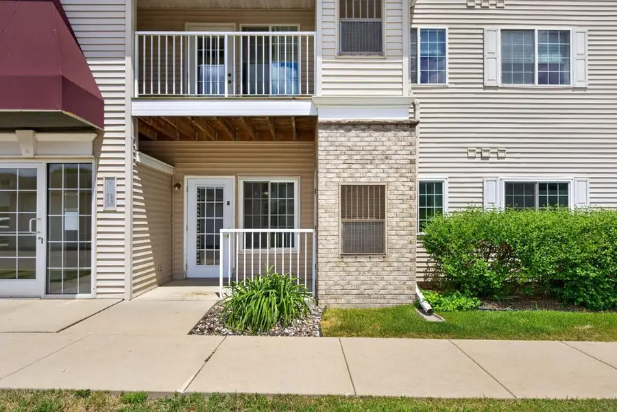 3714 9th Street Nw #B, Rochester, MN 55901 - #2