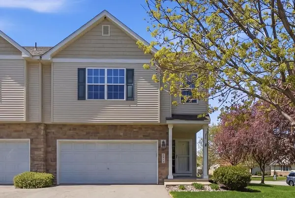 2944 Wyndam Court, Shakopee, MN 55379