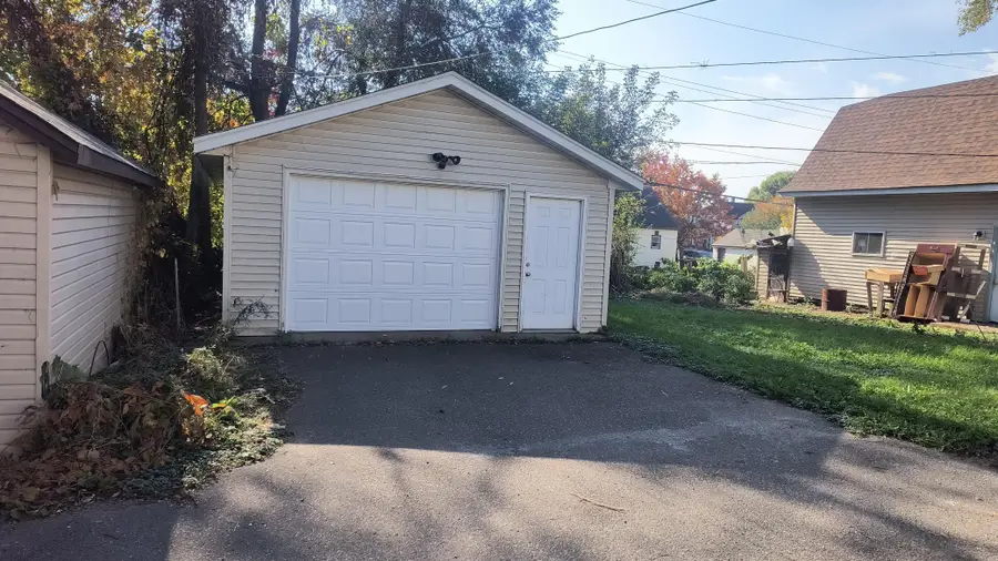 926 Wilson Avenue, Saint Paul, MN 55106 - #3