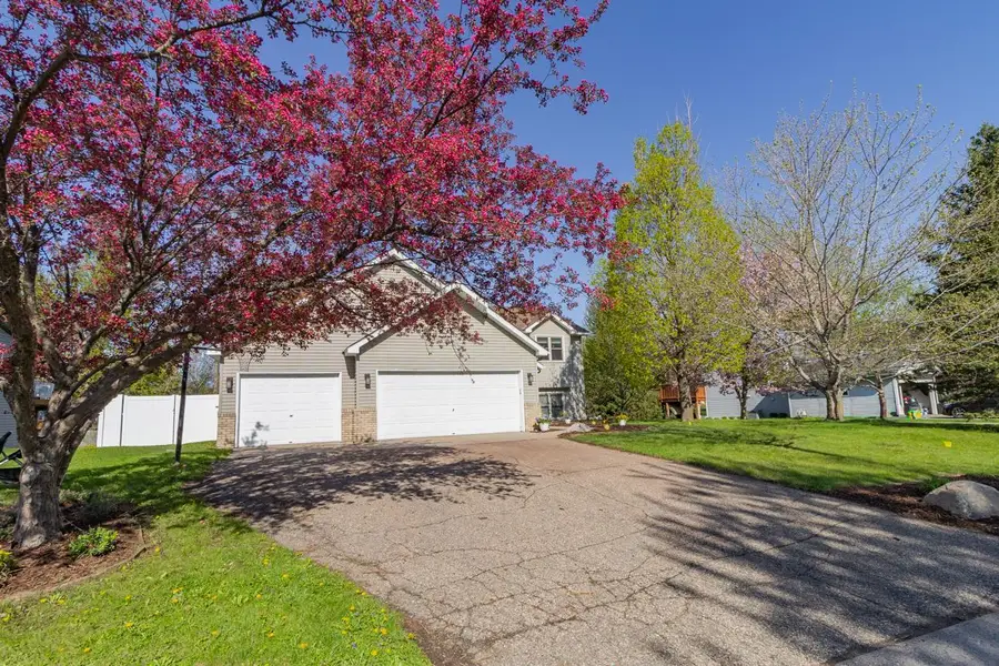 13968 Yosemite Avenue S, Savage, MN 55378 - #2