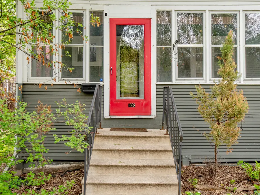 1068 24th Avenue Se, Minneapolis, MN 55414 - #2