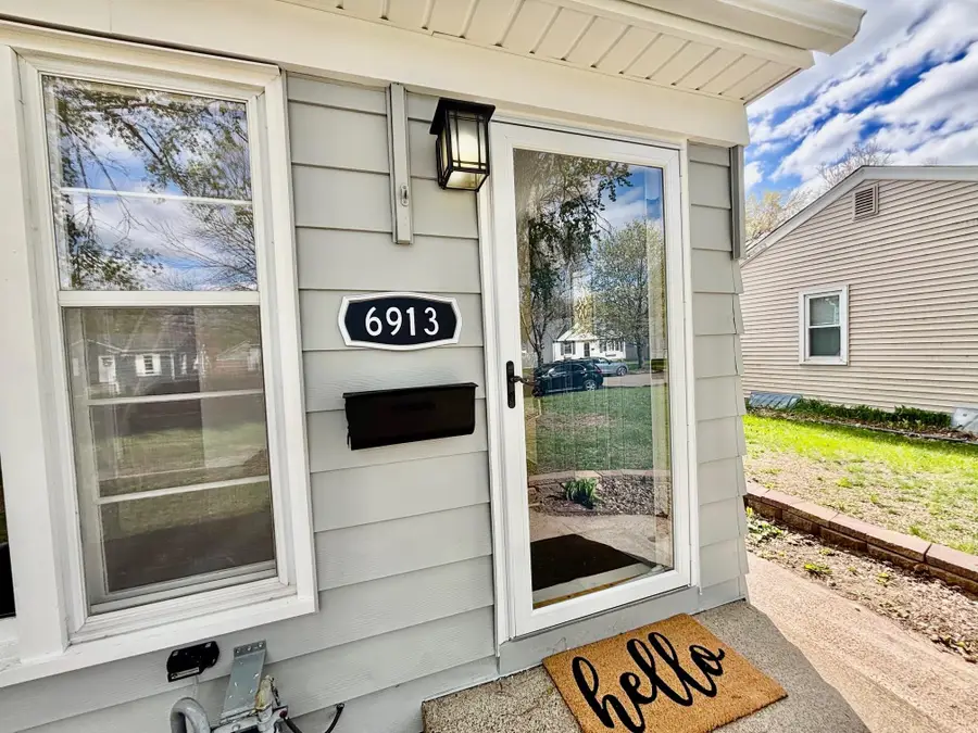 6913 Russell Avenue S, Richfield, MN 55423 - #3