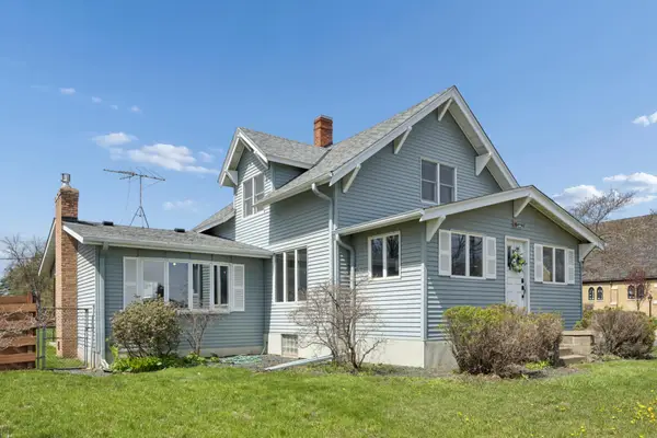 3590 Laverne Avenue N, Lake Elmo, MN 55042
