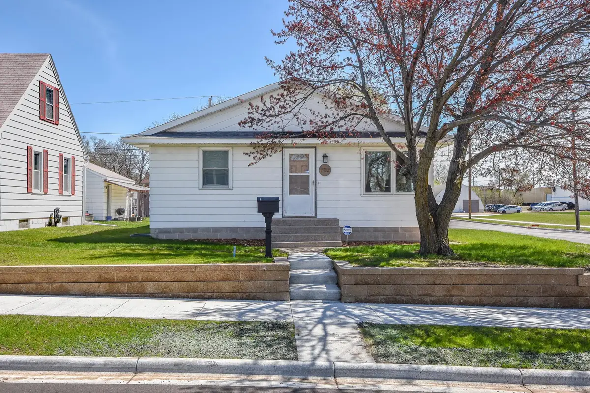 702 28th Avenue N, Saint Cloud, MN 56303 - #1