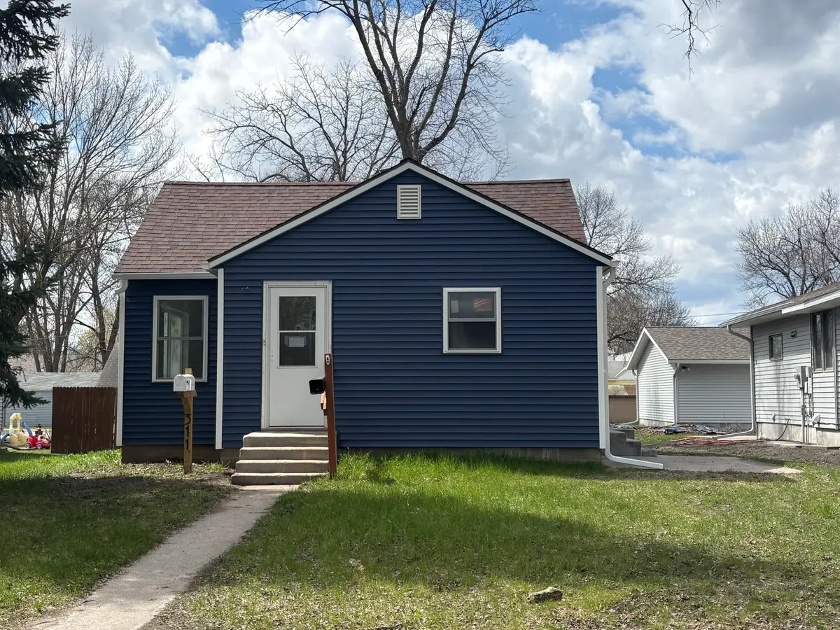 311 17th Street N, Benson, MN 56215 - #1