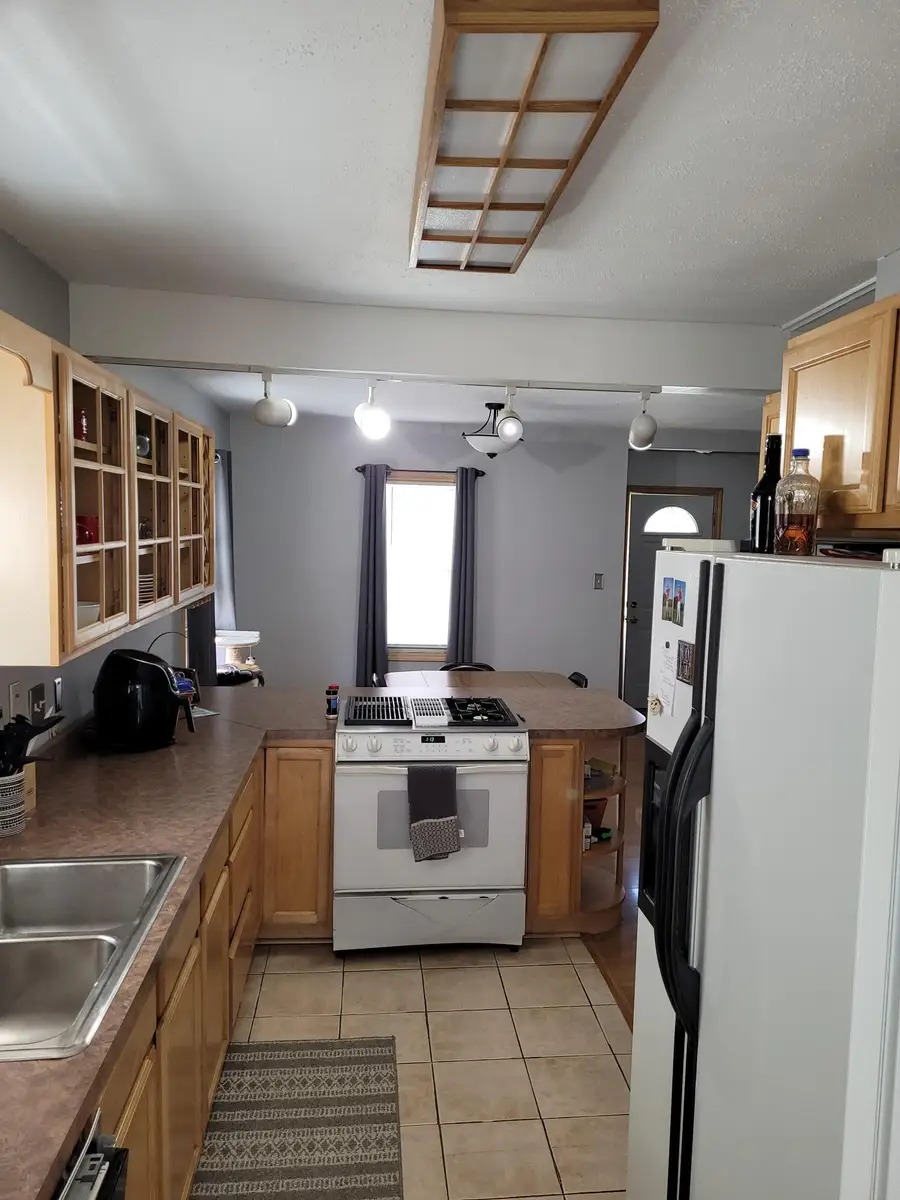 1221 Irving Street, Alexandria, MN 56308 - #3