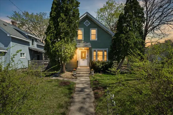 3821 Bloomington Avenue, Minneapolis, MN 55407