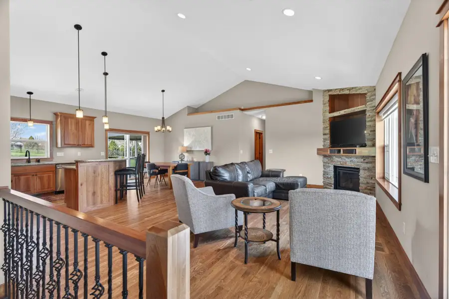 3940 Creek View Lane Sw, Rochester, MN 55902 - #3