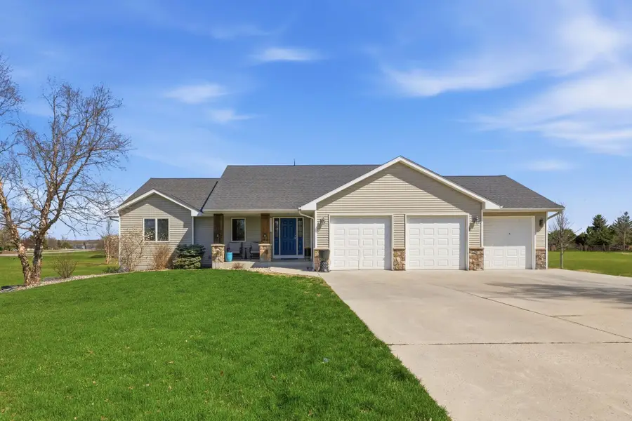 17008 236th Circle, Hutchinson, MN 55350 - #2