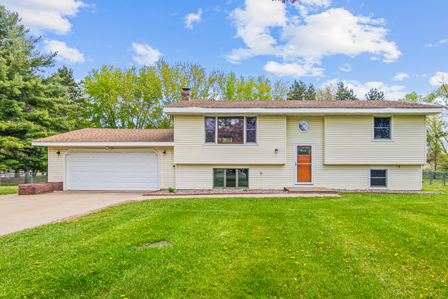 15133 Taylor Street Ne, Ham Lake, MN 55304 - #2