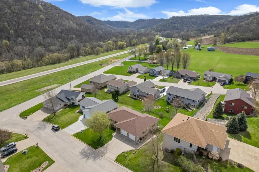 129 Bluffview Drive, Winona, MN 55987 - #2