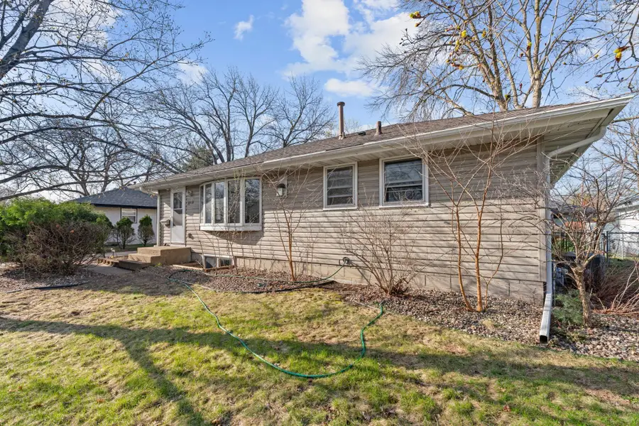 3701 Violet Avenue N, Brooklyn Center, MN 55429 - #2