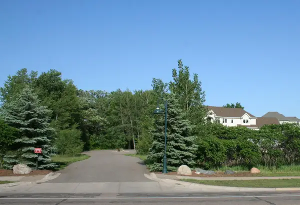 14821 Lac Lavon Drive, Burnsville, MN 55306