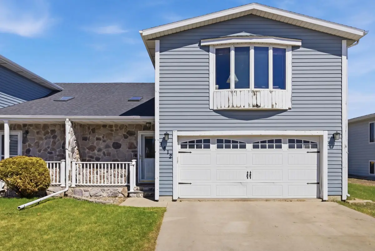 1412 14 1/2 Avenue E, West Fargo, ND 58078 - #1