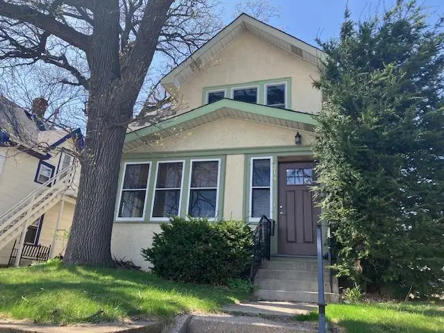 214 Emerald Street Se, Minneapolis, MN 55414 - #1
