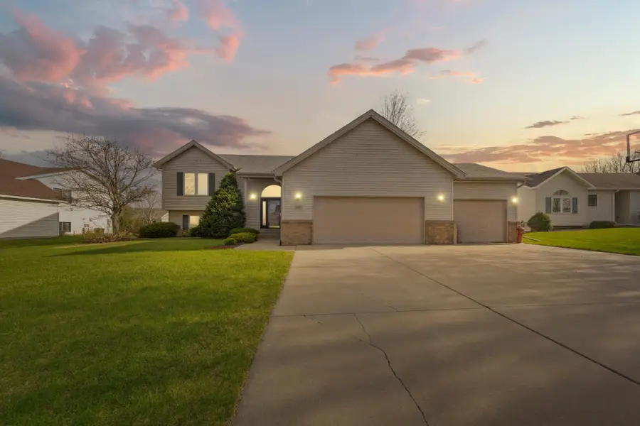 1255 Cottage Lane Se, Owatonna, MN 55060 - #3