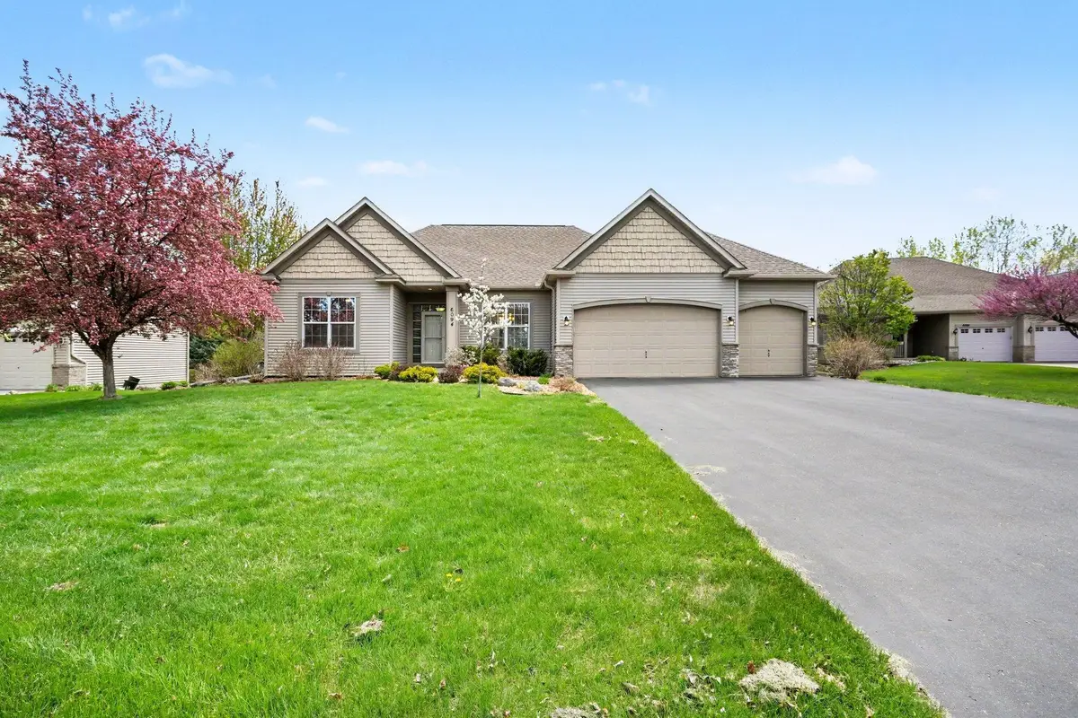 6094 Summit Curve S, Cottage Grove, MN 55016 - #1