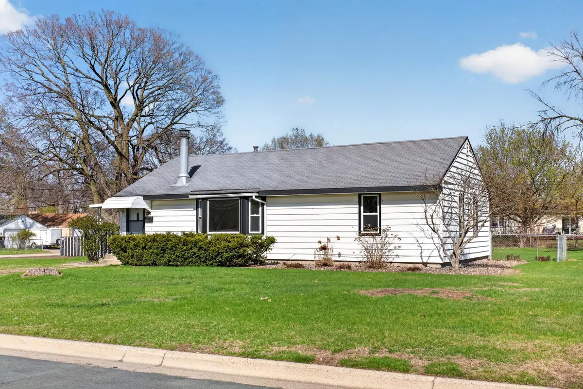 8601 1st Avenue S, Bloomington, MN 55420 - #1