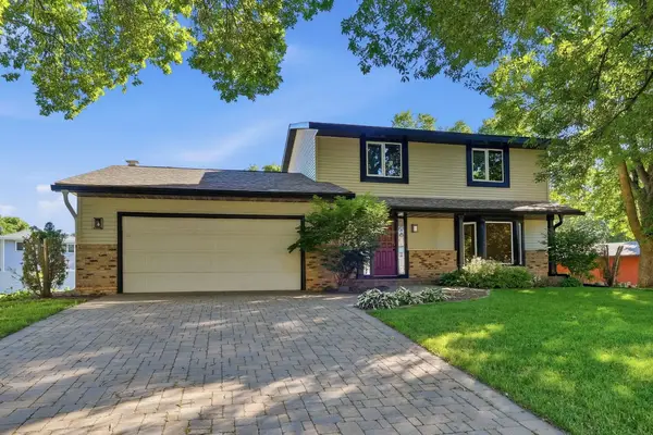 7010 W 83rd Street, Bloomington, MN 55438