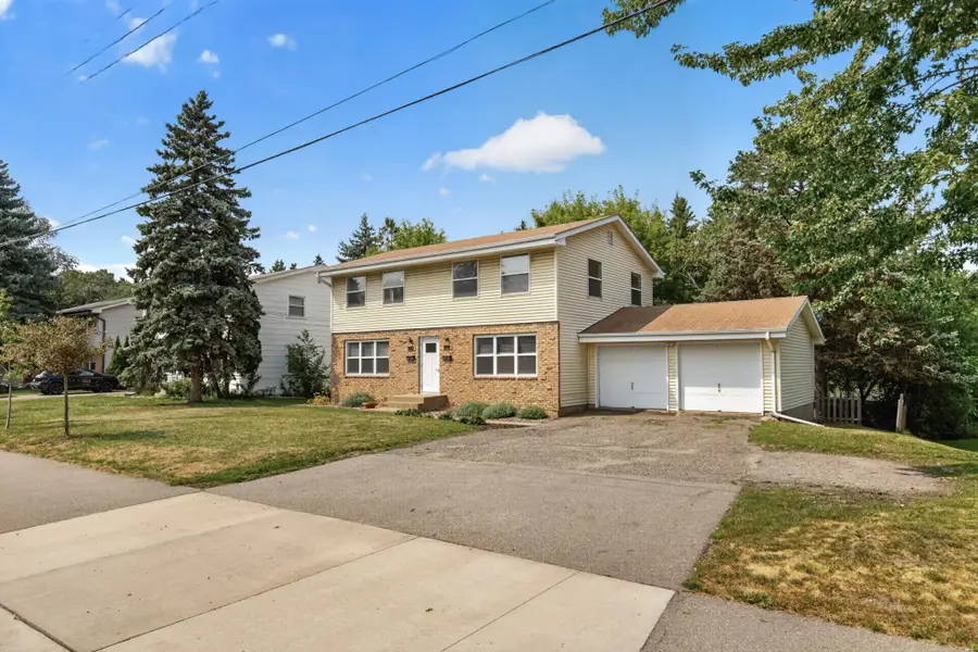 1715 37th Avenue Ne, Columbia Heights, MN 55421 - #2