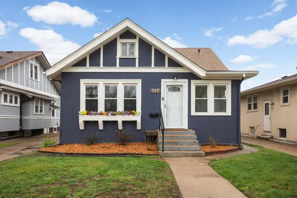 2734 Randolph Street Ne, Minneapolis, MN 55418