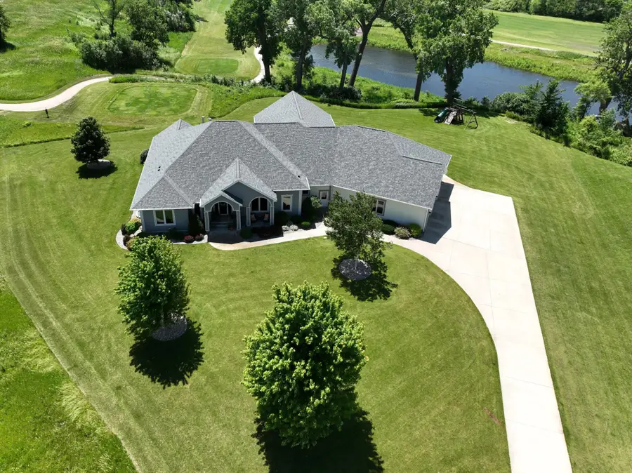 241 Cottonwood Cove, Lynd, MN 56157 - #2