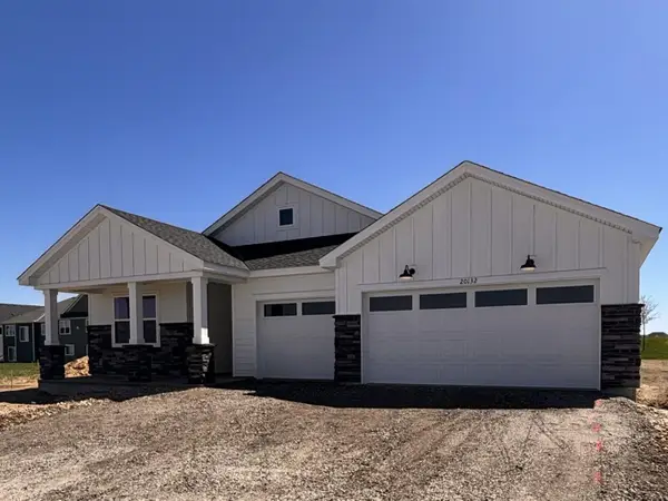 20132 Ginseng Way, Lakeville, MN 55044