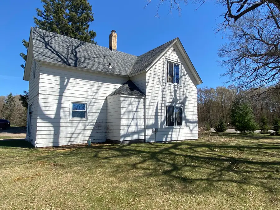 35264 Dolphin Street Nw, Princeton, MN 55371 - #3