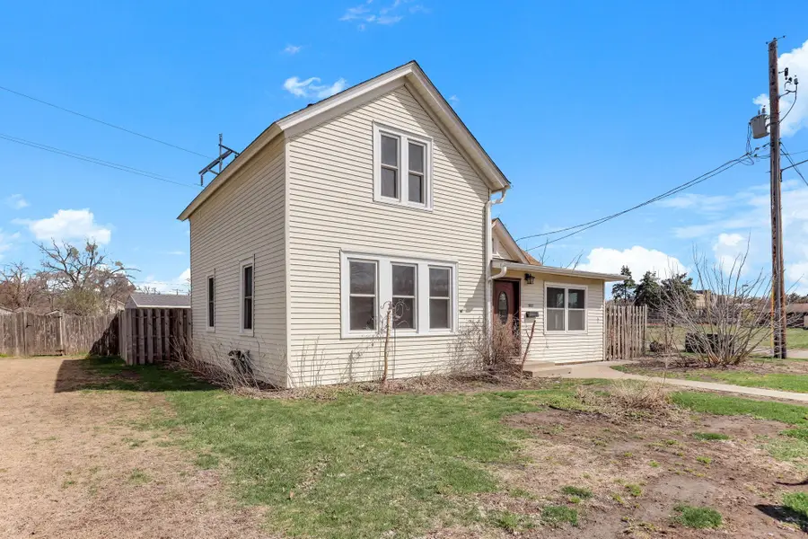 3800 Lee Avenue N, Robbinsdale, MN 55422 - #2