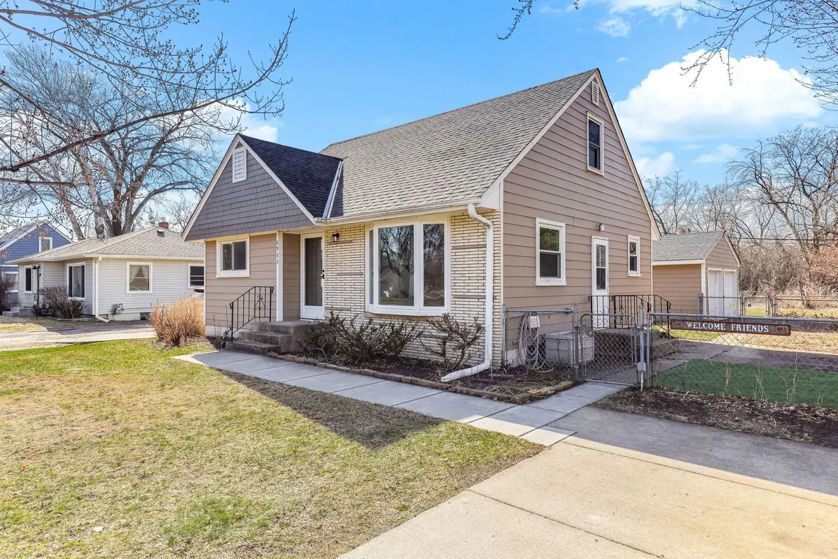 8933 Wally Drive, Golden Valley, MN 55427 - #1