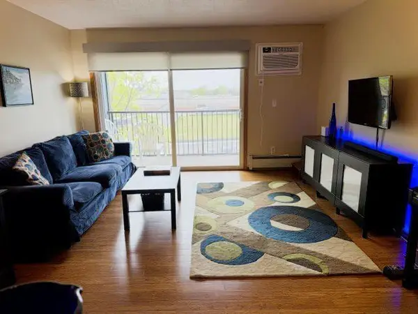 1 W Lake Street #406, Minneapolis, MN 55408