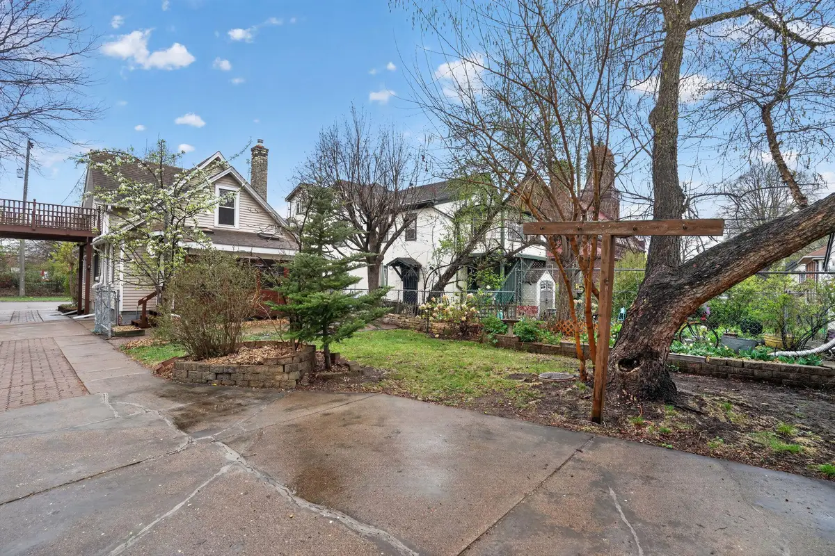 321 22nd Avenue Ne, Minneapolis, MN 55418 - #1