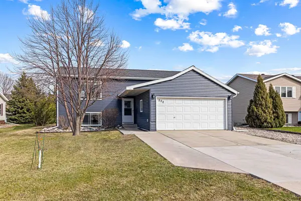 222 Alice Lane, Harwood, ND 58042
