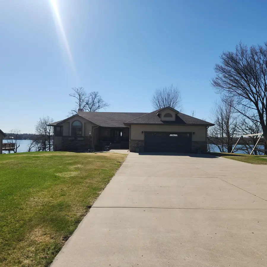 408 E Lake Geneva Road Ne, Alexandria, MN 56308 - #2