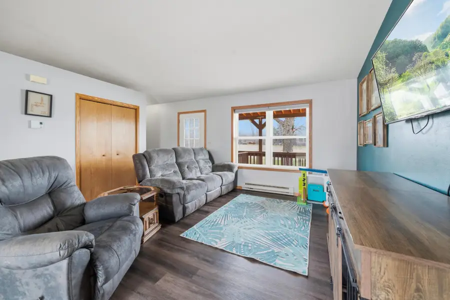 21 10th Avenue Ne, Elbow Lake, MN 56531 - #2