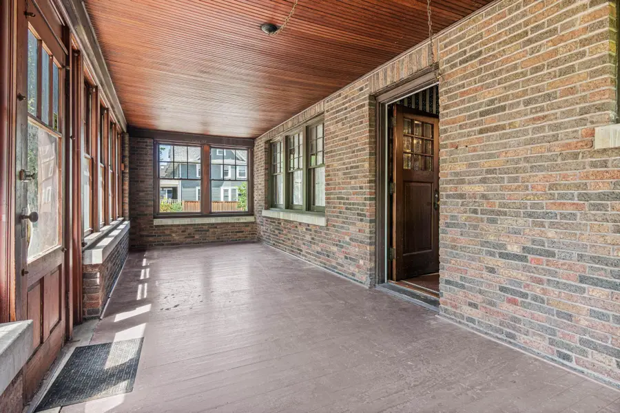 1097 Lincoln Avenue, Saint Paul, MN 55105 - #2