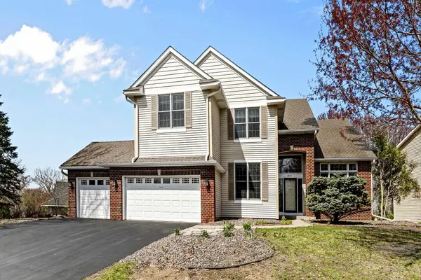 1517 Covington Lane, Eagan, MN 55122