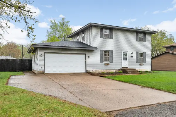 313 107th Avenue Ne, Blaine, MN 55434