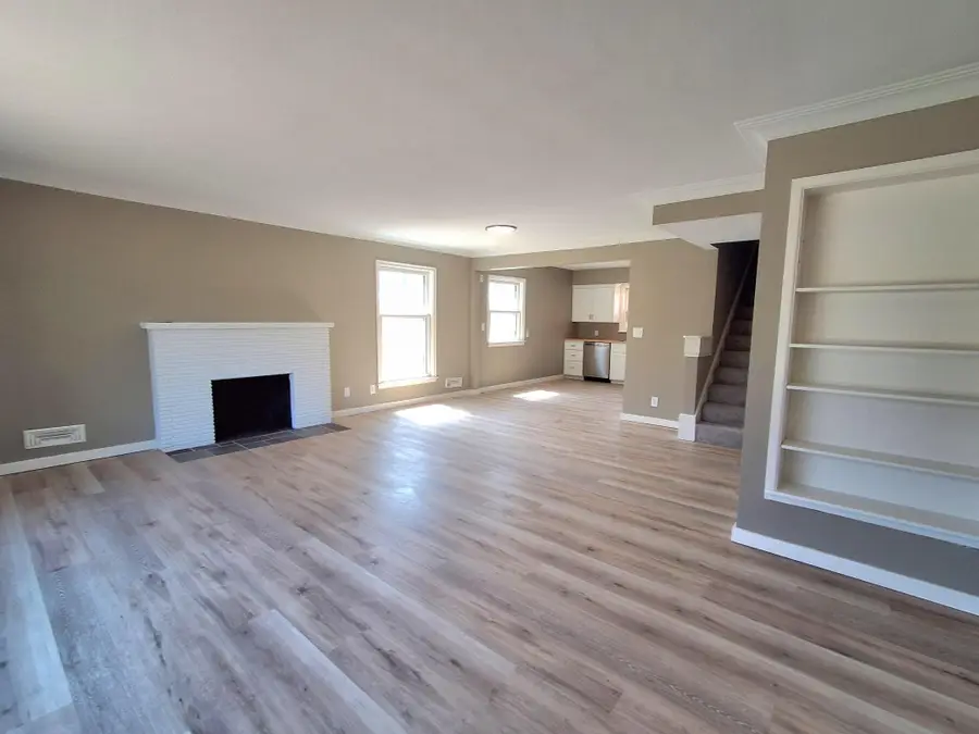 3649 Regent Avenue N, Robbinsdale, MN 55422 - #2