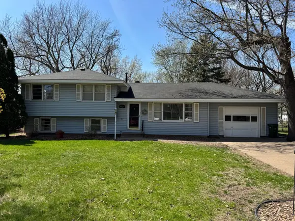 8024 Madison Street Ne, Spring Lake Park, MN 55432