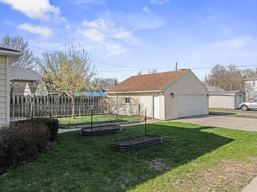 800 9th Street Se, Austin, MN 55912 - #3