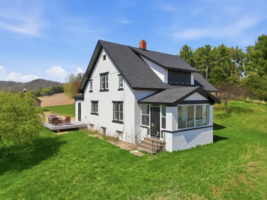 N19027 County Road F, Trempealeau, WI 54661 - #3