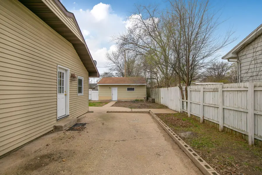 1013 25th Avenue N, Saint Cloud, MN 56303 - #3