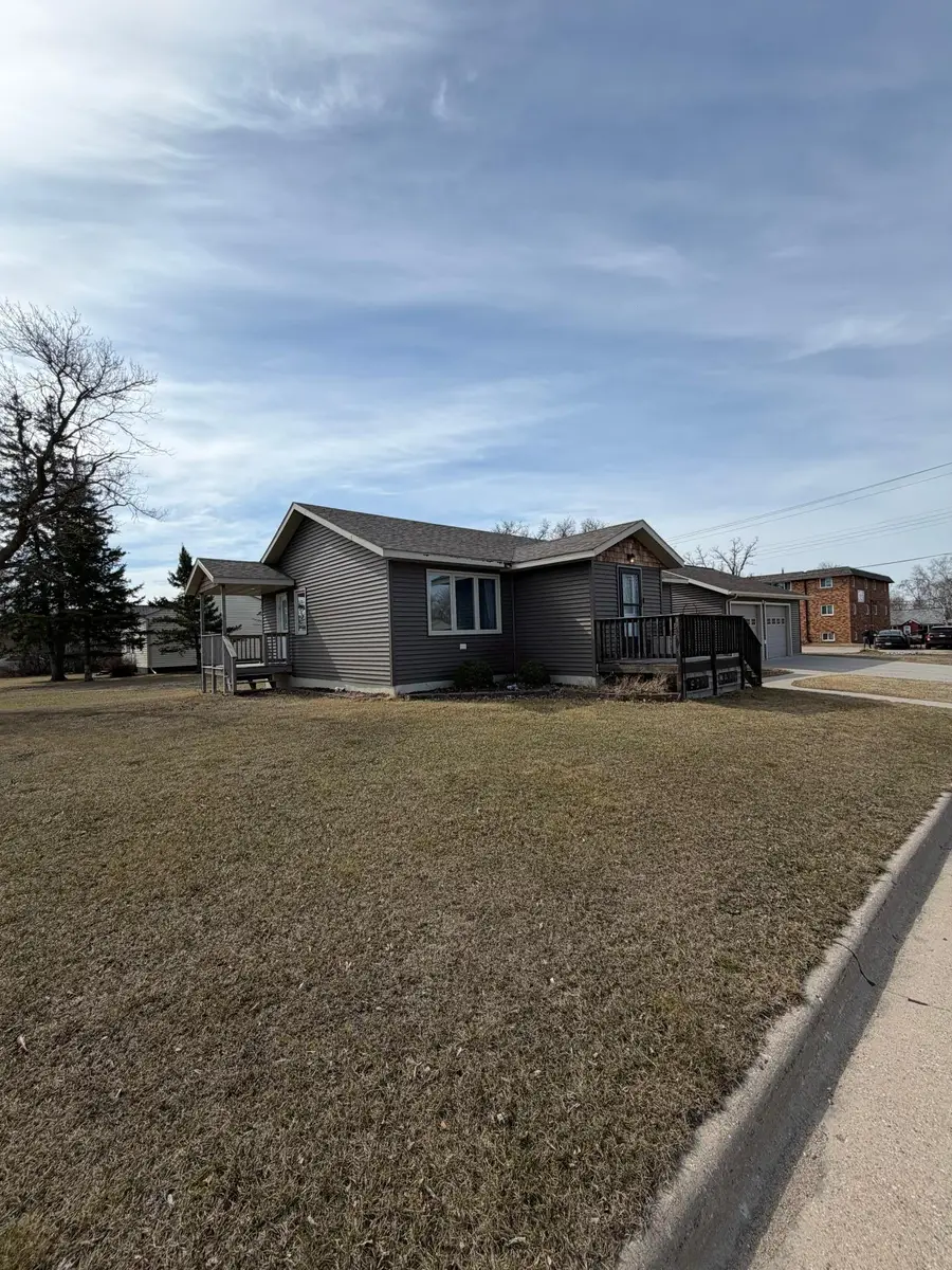 601 Main Street S, Karlstad, MN 56732 - #2