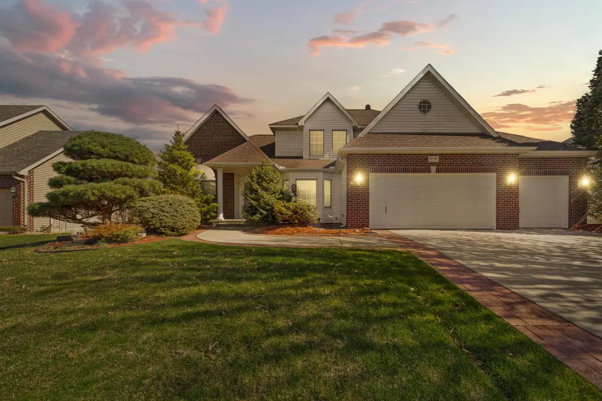 9756 211th Street W, Lakeville, MN 55044 - #1