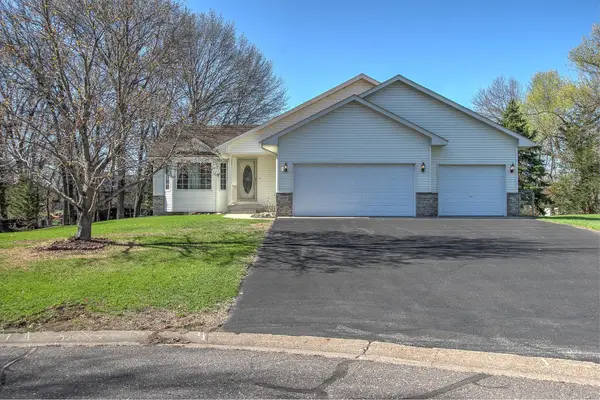 1490 33rd Court Sw, Cambridge, MN 55008