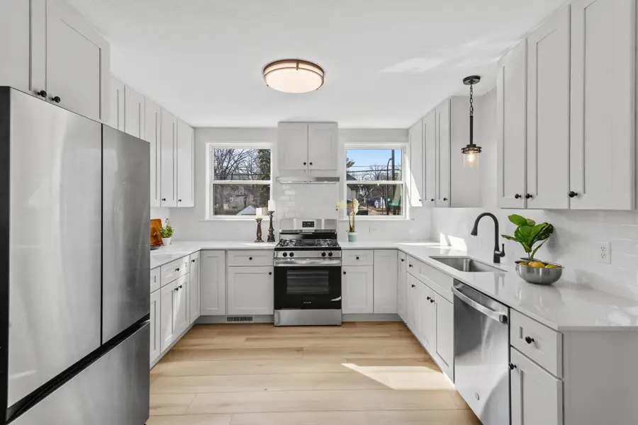 582 York Avenue, Saint Paul, MN 55130 - #2