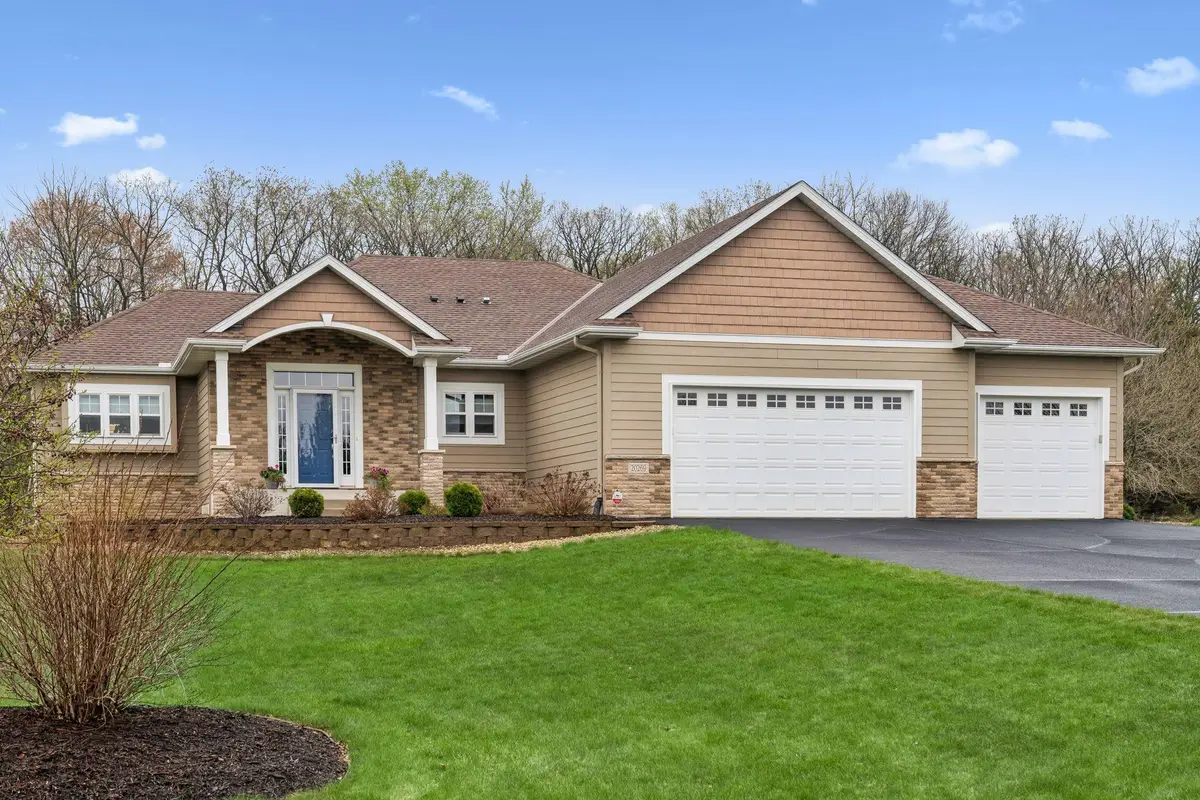 20269 Eidelweiss Street Nw, Cedar, MN 55011 - #1