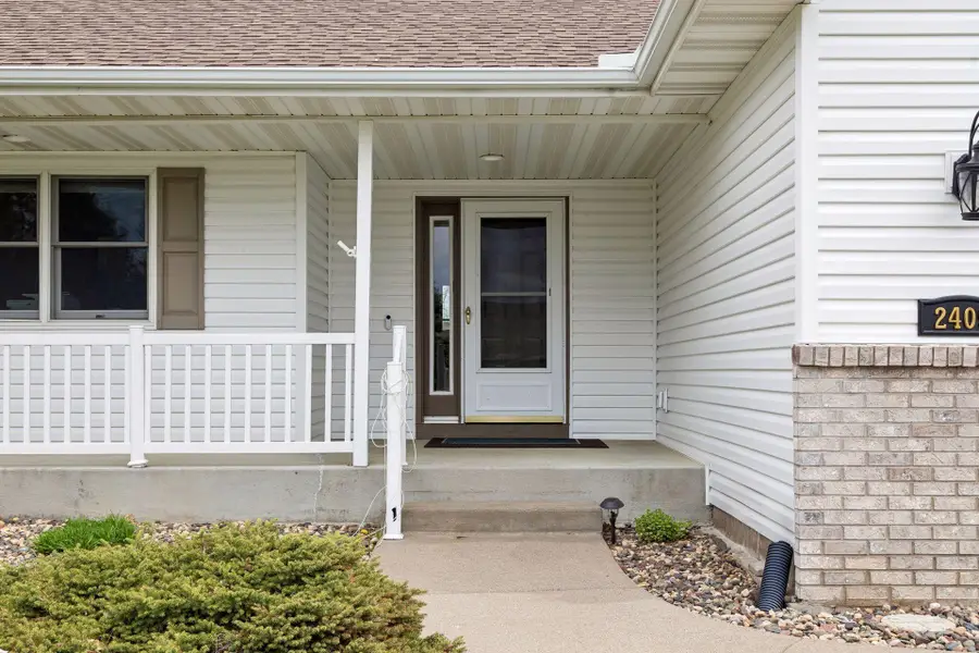 2409 Burl Oak Curve, Hudson, WI 54016 - #2